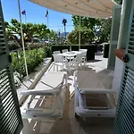Hotel De La Calanque 3*