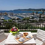 Hotel De La Calanque 3*