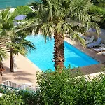 Hotel De La Calanque Le Lavandou